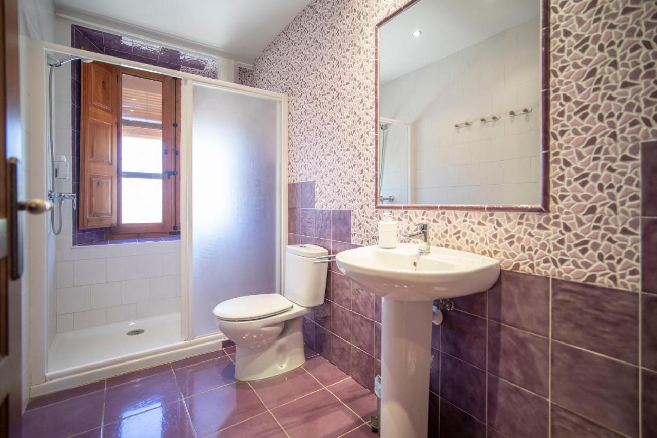 Apartamentos Ribera Del Duero Las Escuelas Vadocondes Екстериор снимка