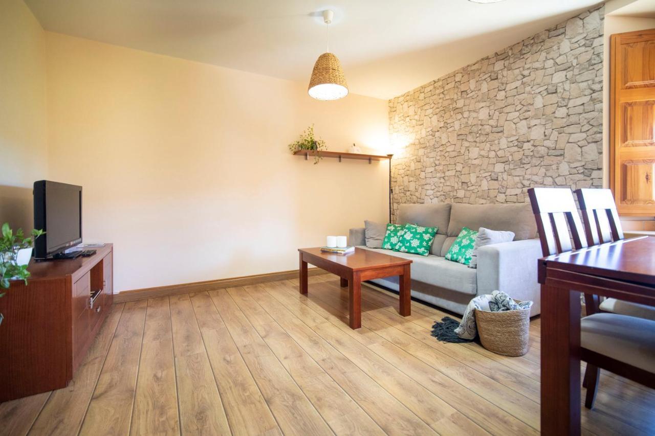 Apartamentos Ribera Del Duero Las Escuelas Vadocondes Екстериор снимка